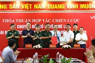 Viettel Solutions and Me Linh district ink agreement on digital transformation